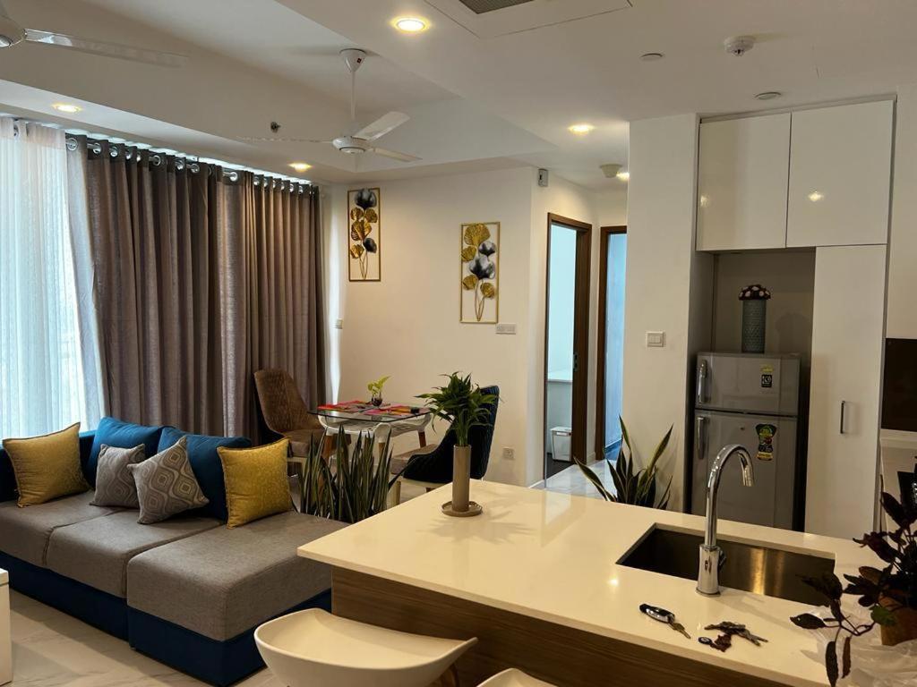 Luxury Sky Apartment Коломбо Екстериор снимка