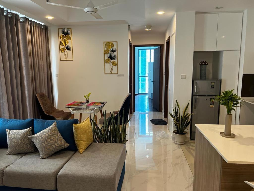Luxury Sky Apartment Коломбо Екстериор снимка